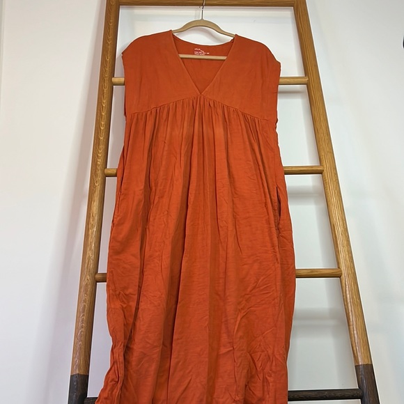 Leon & Harper Dresses & Skirts - Leon & Harper orange dress